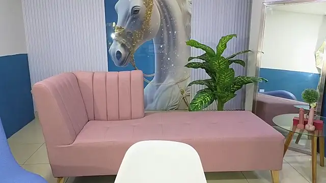 amy lovelydoll online show from 04-16-26, 07:03