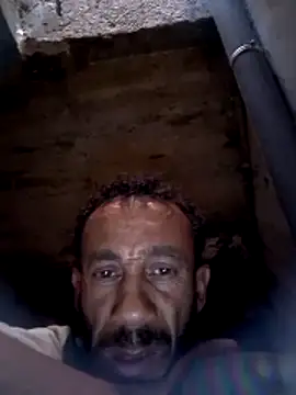 Snapshot of walide100000 chatting on 04-09-26, 03:29 walide100000 online show from 04-09-26, 03:29