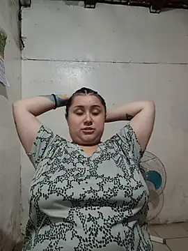 Snapshot of CurvyNoir chatting on 06-06-26, 02:06 CurvyNoir online show from 06-06-26, 02:06