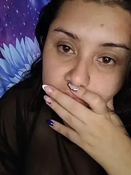 CurvyNoir online show from 12-13-25, 08:04