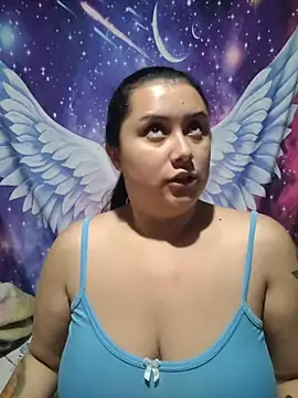 Snapshot of CurvyNoir chatting on 04-08-26, 12:45 CurvyNoir online show from 04-08-26, 12:45
