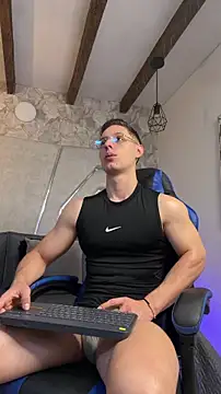 MAXTHOMSON online show from 02-26-26, 10:54