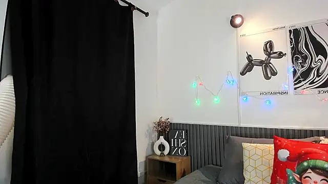 Cloe Bonne online show from 11-29-25, 07:58