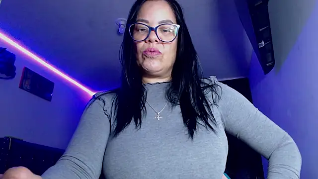Snapshot of sofia_lopez70 chatting on 05-16-26, 02:38 sofia lopez70 online show from 05-16-26, 02:38