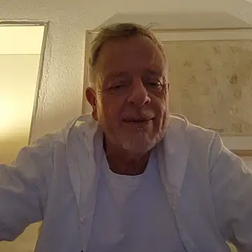 Dennislover007 online show from 11-05-25, 07:06