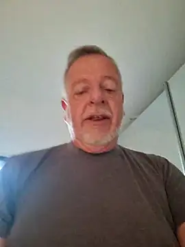 Snapshot of Dennislover007 chatting on 05-29-26, 04:51 Dennislover007 online show from 05-29-26, 04:51