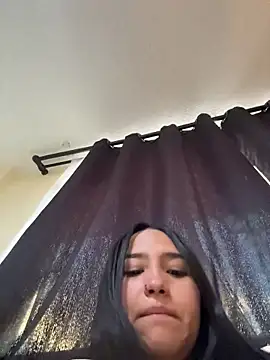 Snapshot of Samantha_firee chatting on 06-20-26, 11:04 Samantha firee online show from 06-20-26, 11:04