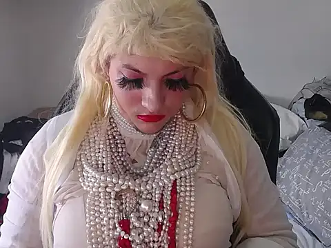 VanesaCrossic online show from 04-09-26, 08:09