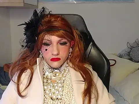Snapshot of VanesaCrossic chatting on 10-05-25, 06:59 VanesaCrossic online show from 10-05-25, 06:59