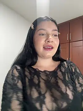 Snapshot of Eve_Miiller chatting on 07-15-26, 04:08 Eve Miiller online show from 07-15-26, 04:08
