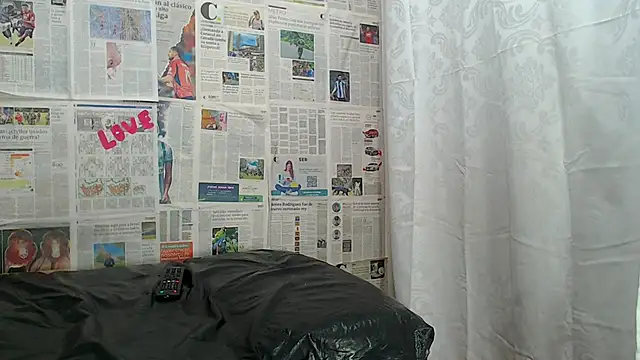 Snapshot of anavagina21 chatting on 11-03-25, 06:22 anavagina21 online show from 11-03-25, 06:22