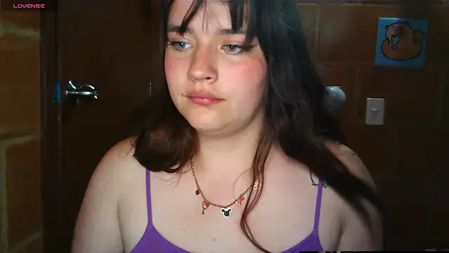 Charlotte Allen  online show from 11-05-25, 01:31