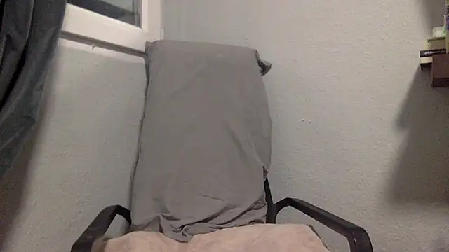 Zaskeee online show from 07-28-26, 03:58