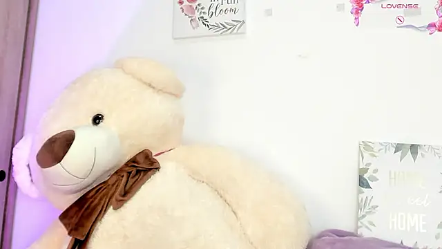 Little channel  online show from 03-26-26, 10:57