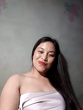 Snapshot of Alice-567 chatting on 05-09-26, 01:31 Alice-567 online show from 05-09-26, 01:31