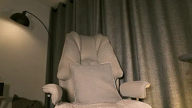 lianewhite online show from 03-06-26, 11:55