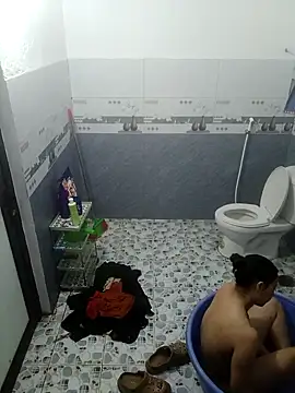 kitti-krush online show from 11-23-25, 03:44