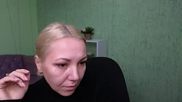 Jade Journey online show from 10-31-25, 07:49