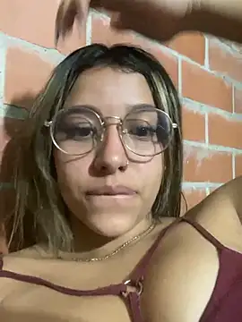 liahot69 online show from 04-14-26, 03:22