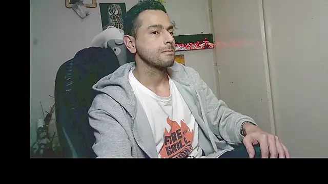 YoungStallionXL online show from 03-05-26, 07:38