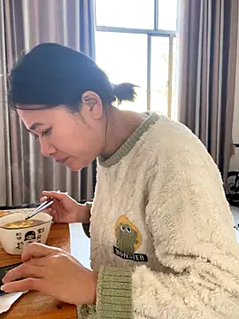 daaqnn online show from 11-21-25, 01:04