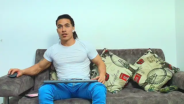 thebadboys05 online show from 04-15-26, 05:13