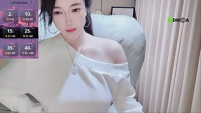 YunShan-33 online show from 01-17-26, 05:27