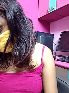 Queen-dhivya online show from 03-27-26, 06:20