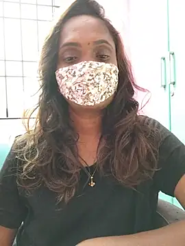 Queen-dhivya online show from 07-28-26, 04:20