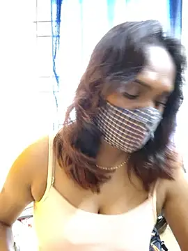 Queen-dhivya online show from 12-22-25, 05:29