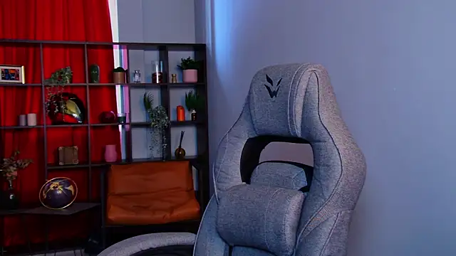 ElinVale online show from 03-27-26, 11:33