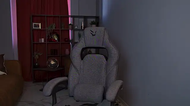 ElinVale online show from 03-24-26, 05:51