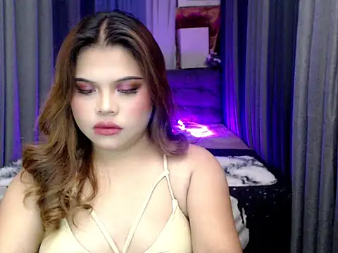 AnaCarmellaXxx online show from 11-08-25, 09:57