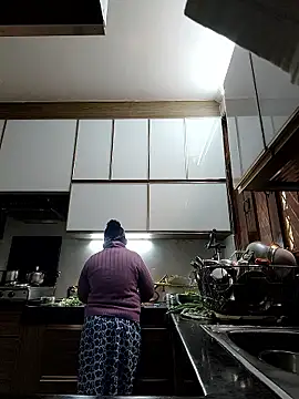 Hot-Sana2 online show from 01-15-26, 07:23