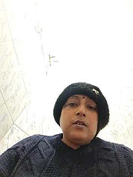 Hot-Sana2 online show from 12-19-25, 04:38