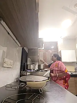 Hot-Sana2 online show from 04-16-26, 01:23