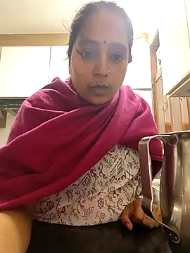 Hot-Sana2 online show from 11-15-25, 01:48