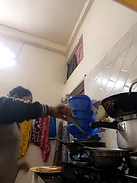 Hot-Sana2 online show from 11-11-25, 05:46