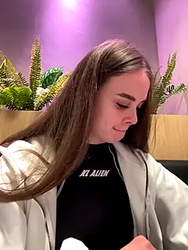 KristiRich online show from 11-04-25, 07:56