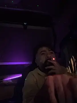 JanSy0 online show from 12-21-25, 08:42