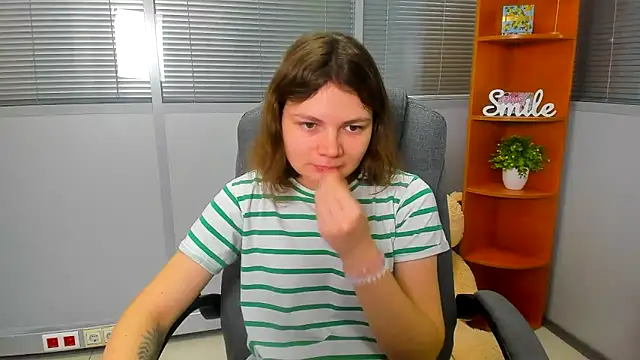 Stella-Maers online show from 02-05-26, 08:21