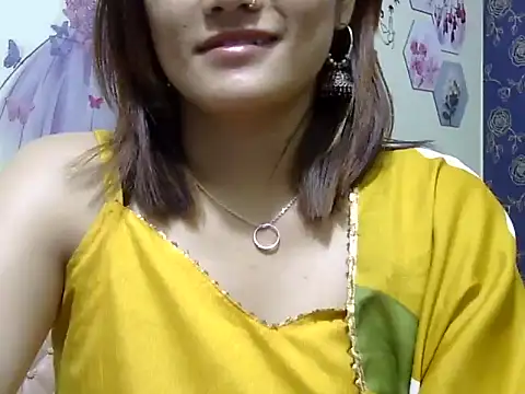 maira 33 online show from 03-29-26, 02:41