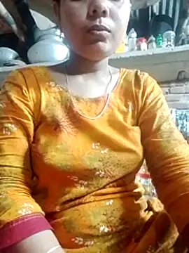 Snapshot of Lema-00 chatting on 10-31-25, 04:36 Lema-00 online show from 10-31-25, 04:36