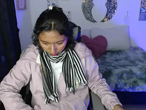 Snapshot of Samanta_777 chatting on 05-29-26, 05:35 Samanta 777 online show from 05-29-26, 05:35
