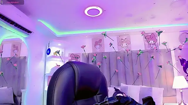 ClaudiaSophia online show from 02-18-26, 12:01