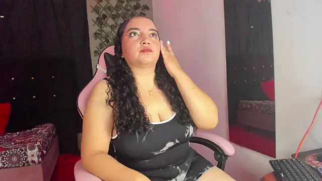 Snapshot of Miia_wilson chatting on 11-04-25, 01:04 Miia wilson online show from 11-04-25, 01:04