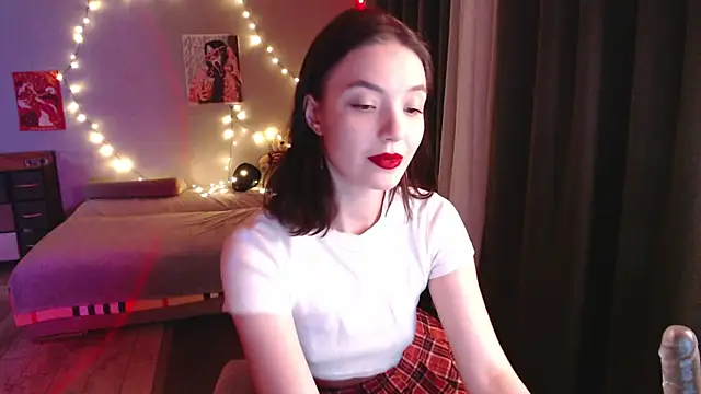 dolll maiya online show from 12-16-25, 05:28