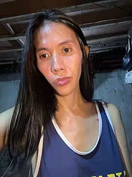 bellaUtops online show from 03-22-26, 04:30