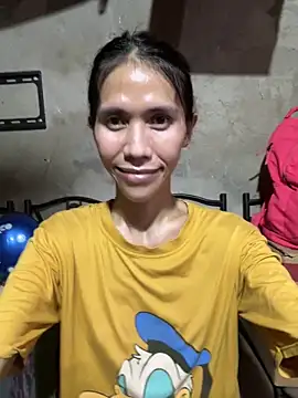 bellaUtops online show from 04-20-26, 10:44