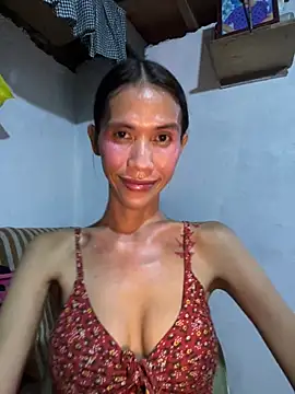 Snapshot of bellaUtops chatting on 05-12-26, 05:30 bellaUtops online show from 05-12-26, 05:30